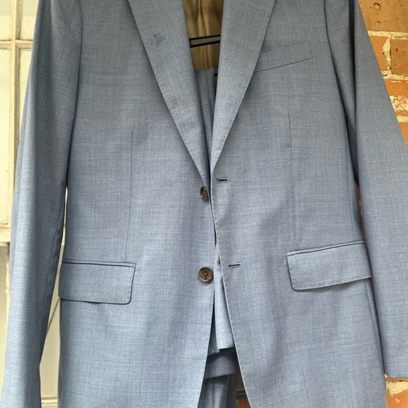 Men's Light Blue Suit - Picture 1 of 2